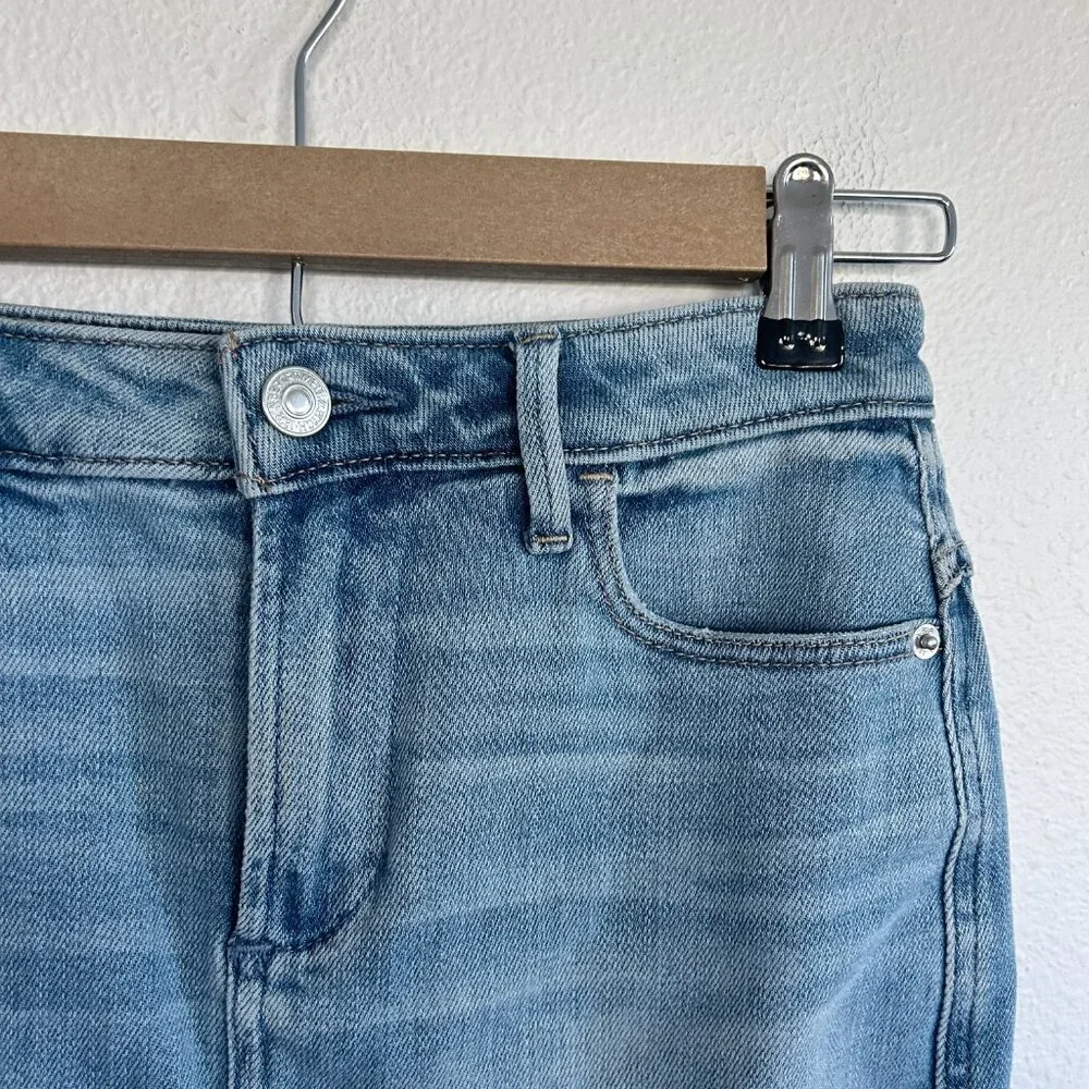 Abercrombie & Fitch Jean Skirt Pencil Raw Hem Denim Stretch Light Wash